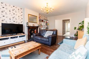 Sitting Room- click for photo gallery